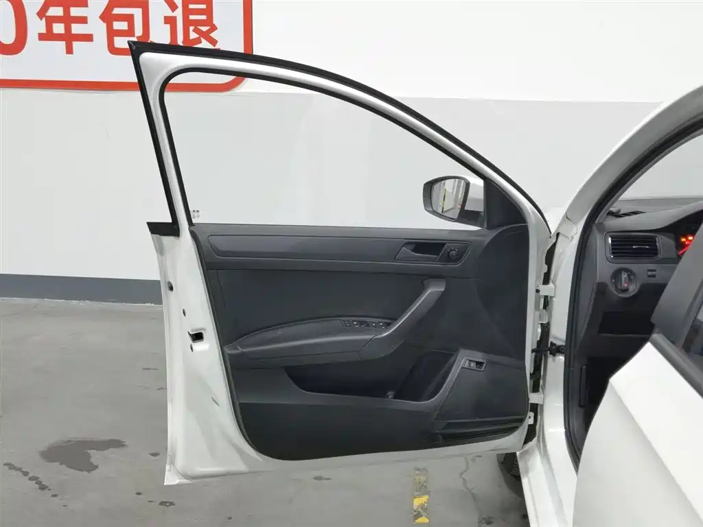 Volkswagen Santana 2018 1.5L MT