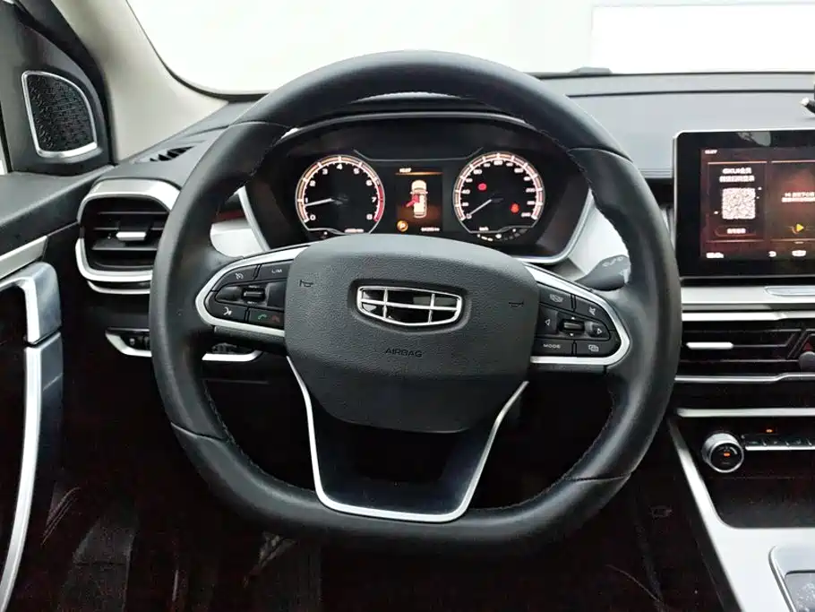 Geely Binyue — миниатюра 15