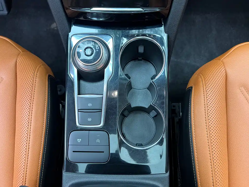 Ford Escape — миниатюра 12