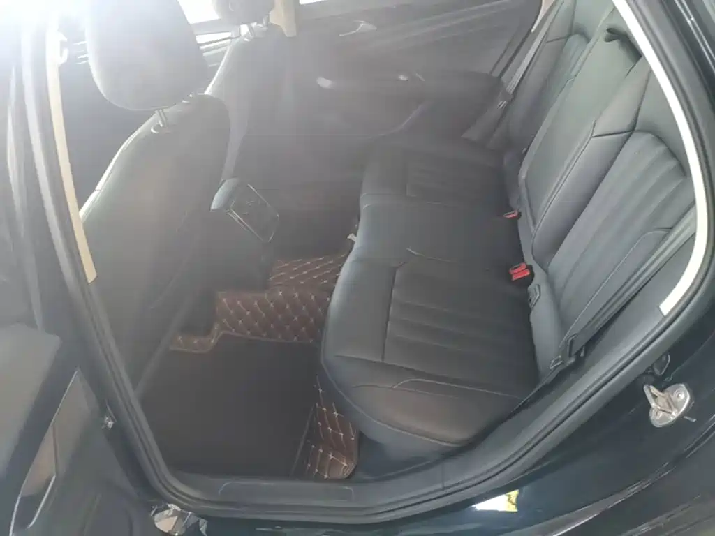 Volkswagen Passat — миниатюра 17