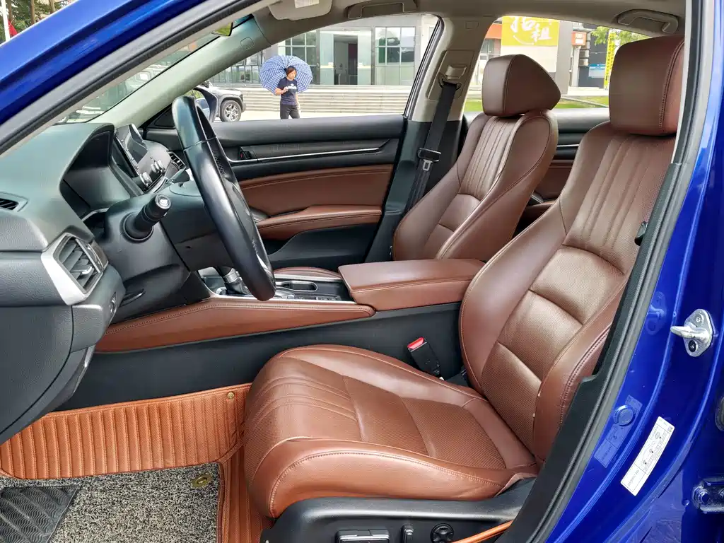 Honda Accord — миниатюра 5