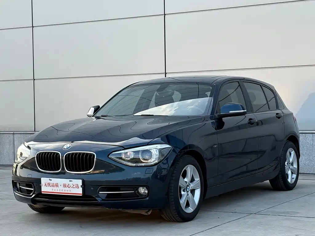 BMW 1 Series (Import) 2012