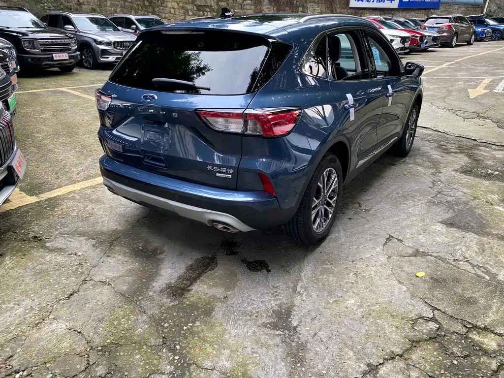 Ford Escape — миниатюра 6