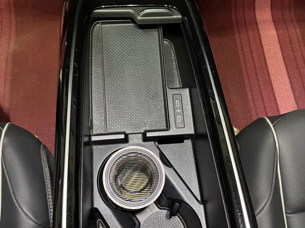 Volkswagen ID.4 X — миниатюра 11
