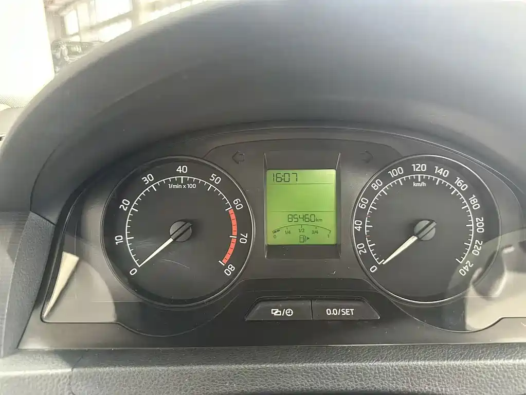 Skoda Rapid — миниатюра 10