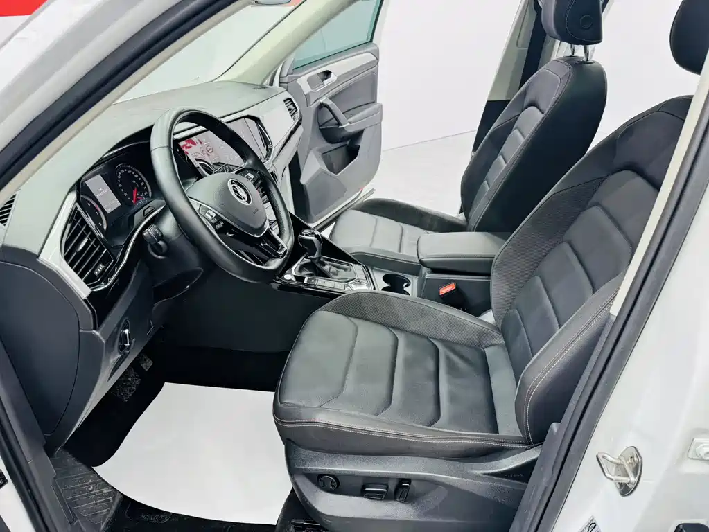 Volkswagen Tayron 2021 280TSI Luxury Smart Connect