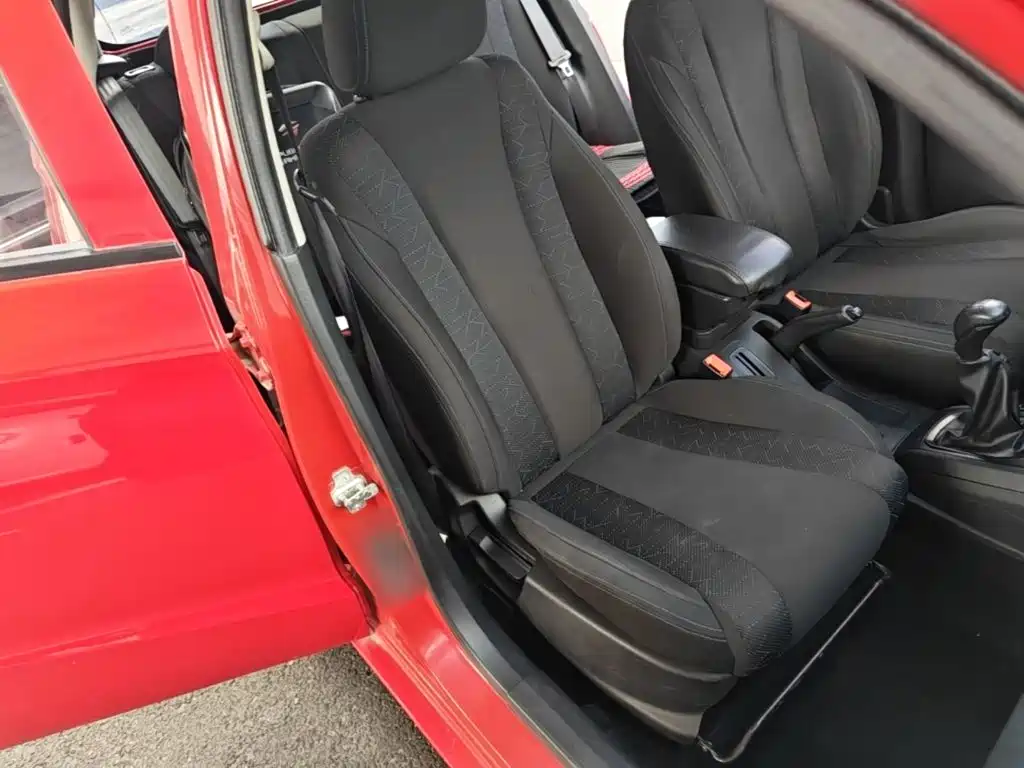 Baojun 310 — миниатюра 25