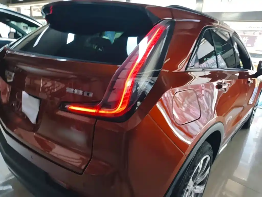 Cadillac XT4 — миниатюра 8