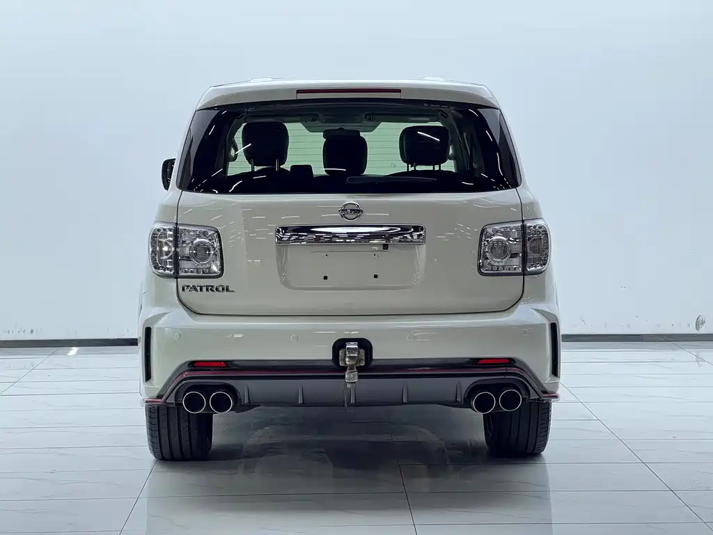 Nissan Patrol — миниатюра 43