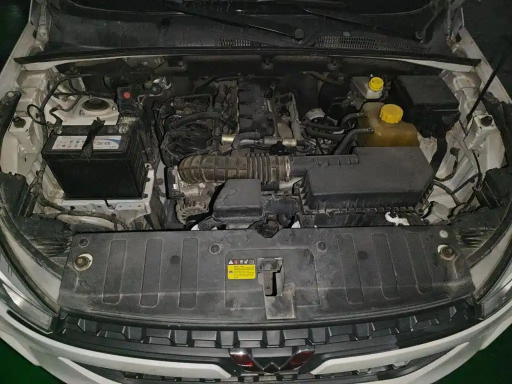 Wuling Hongguang S3 — миниатюра 16