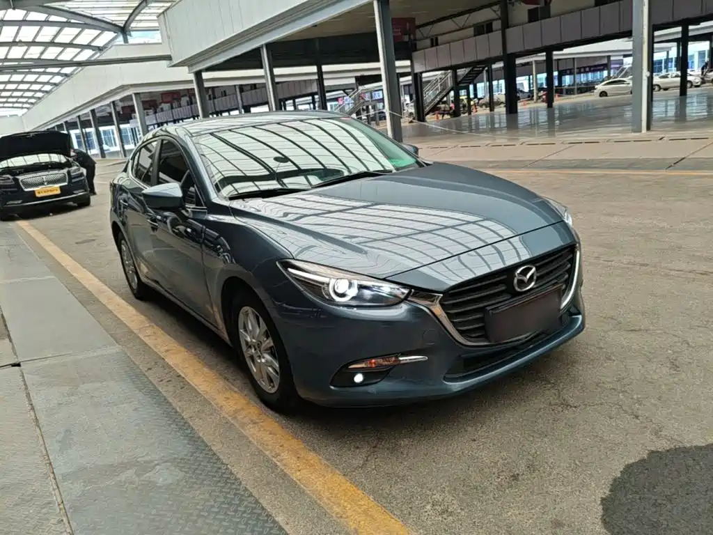 Mazda 3 Axela — миниатюра 4