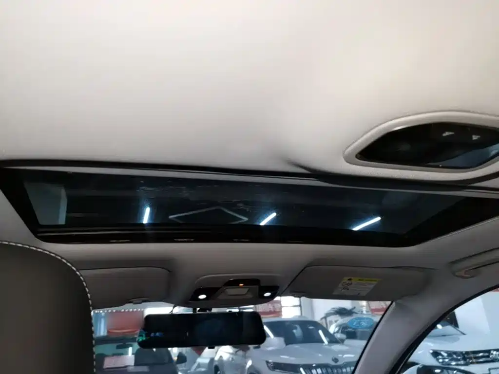 Geely Emgrand — миниатюра 18
