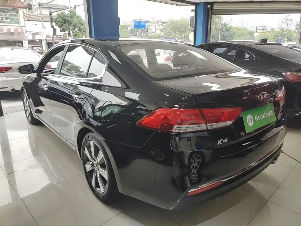 Kia K4 — миниатюра 5