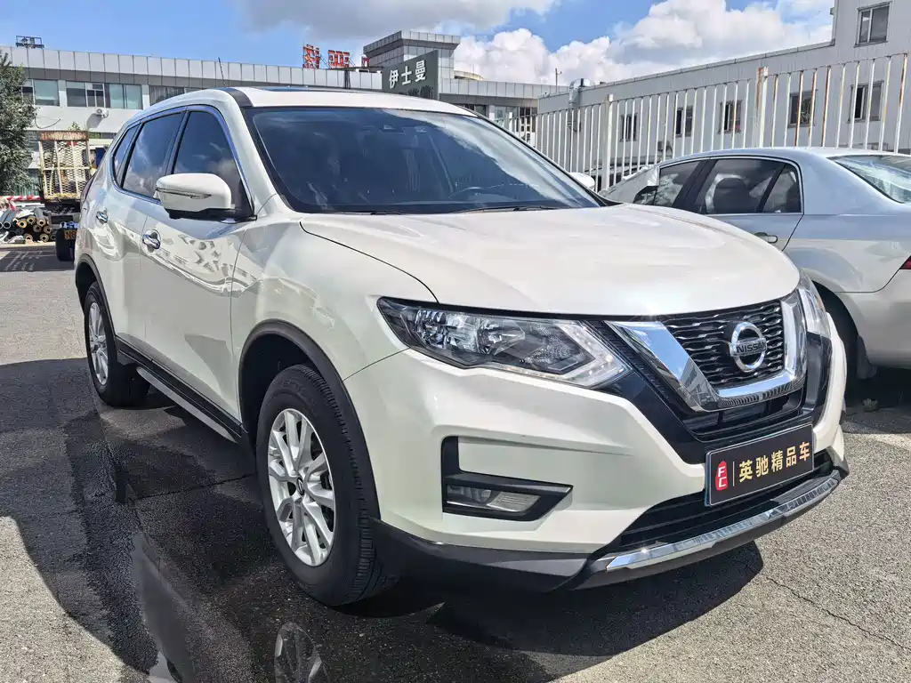 Nissan X-Trail — миниатюра 3