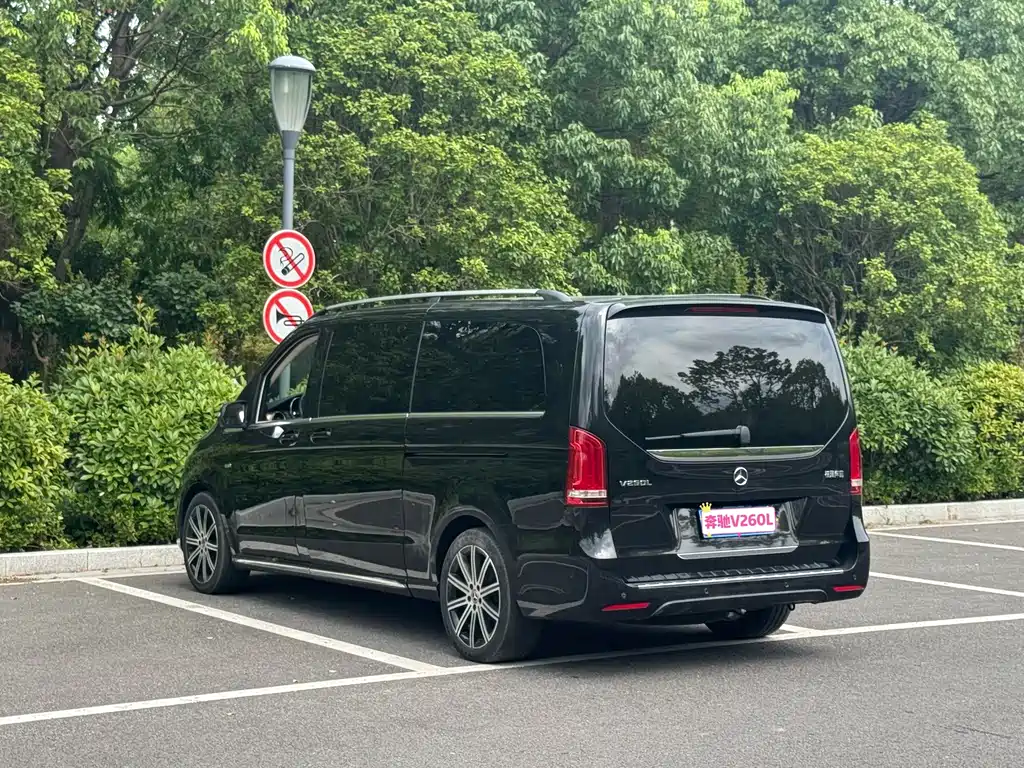 Mercedes-Benz V-Class — миниатюра 5