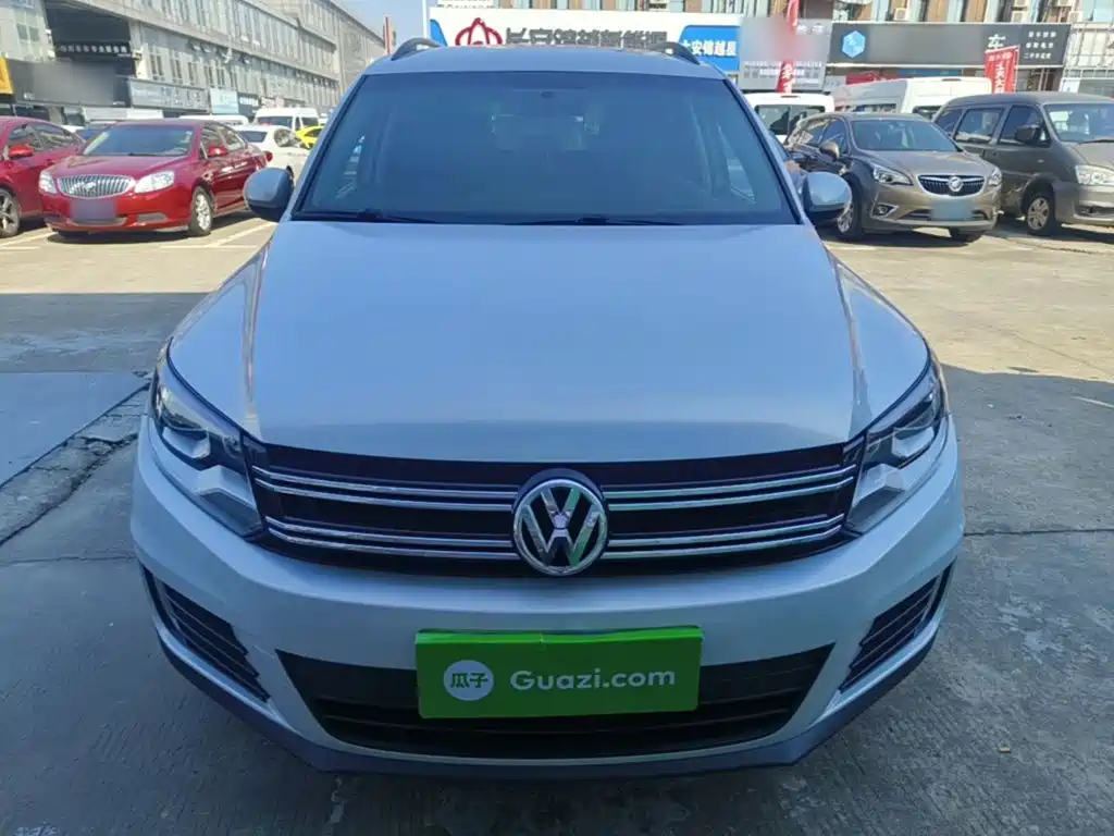 Volkswagen Tiguan — миниатюра 3