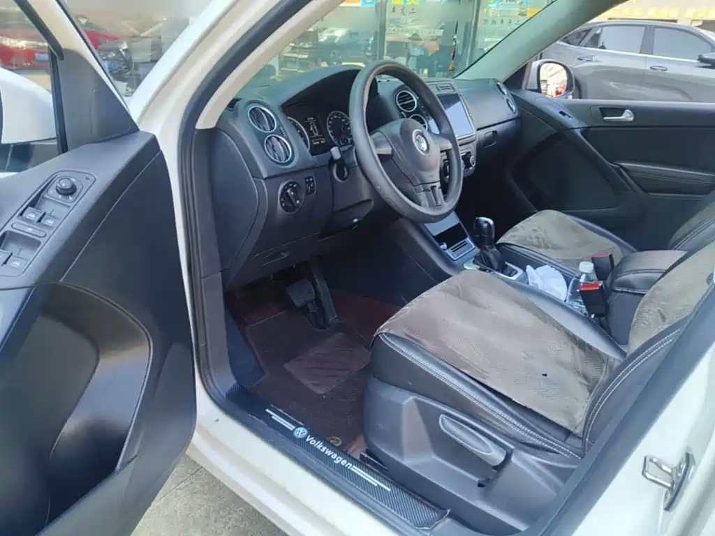 Volkswagen Tiguan — миниатюра 16