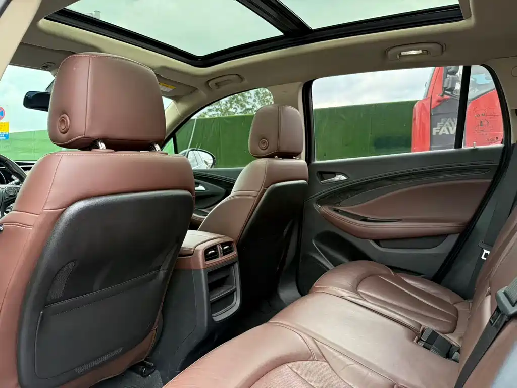 Buick Envision Plus — миниатюра 9