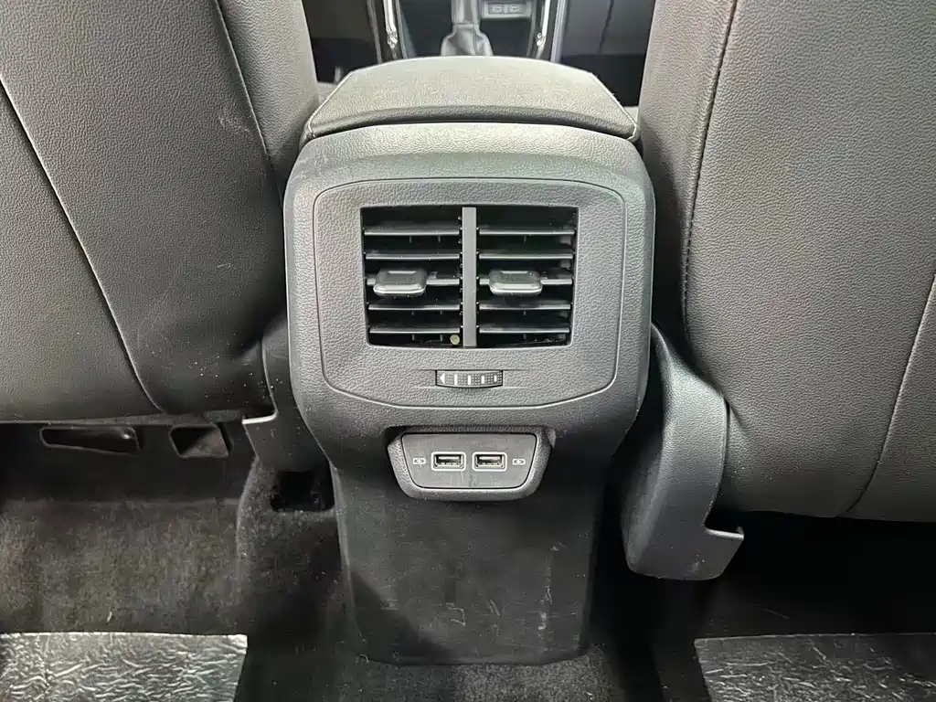 VOLKSWAGEN EXPLORING THE SHADOW