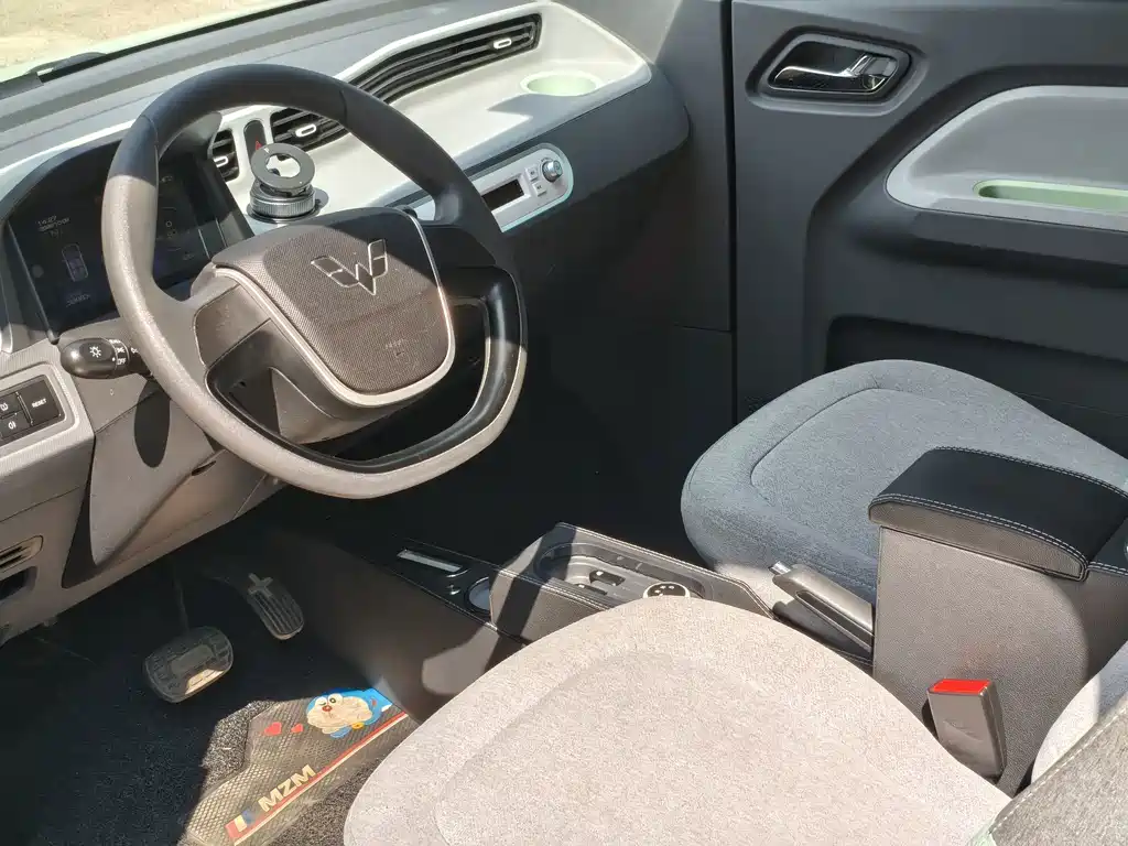 Wuling MINIEV — миниатюра 15