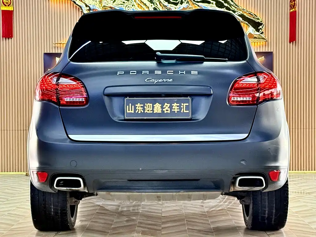 Porsche Cayenne — миниатюра 20