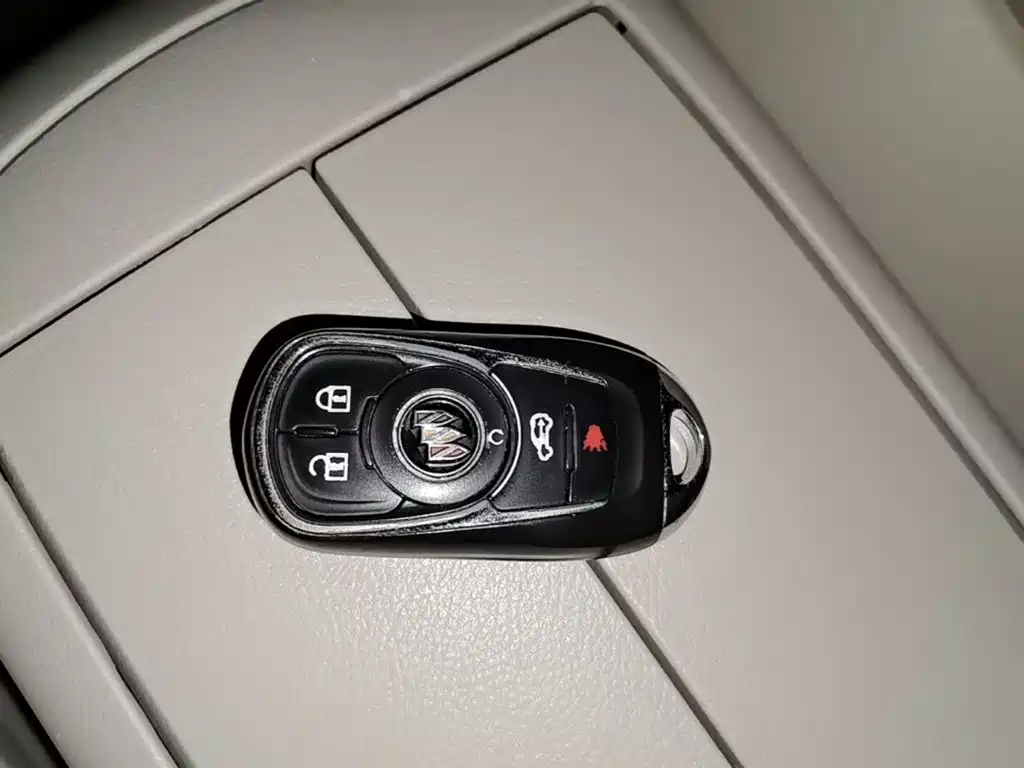 Buick GL8 — миниатюра 9