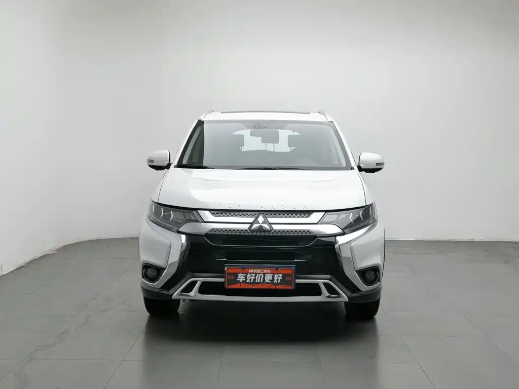 Mitsubishi Outlander — миниатюра 3