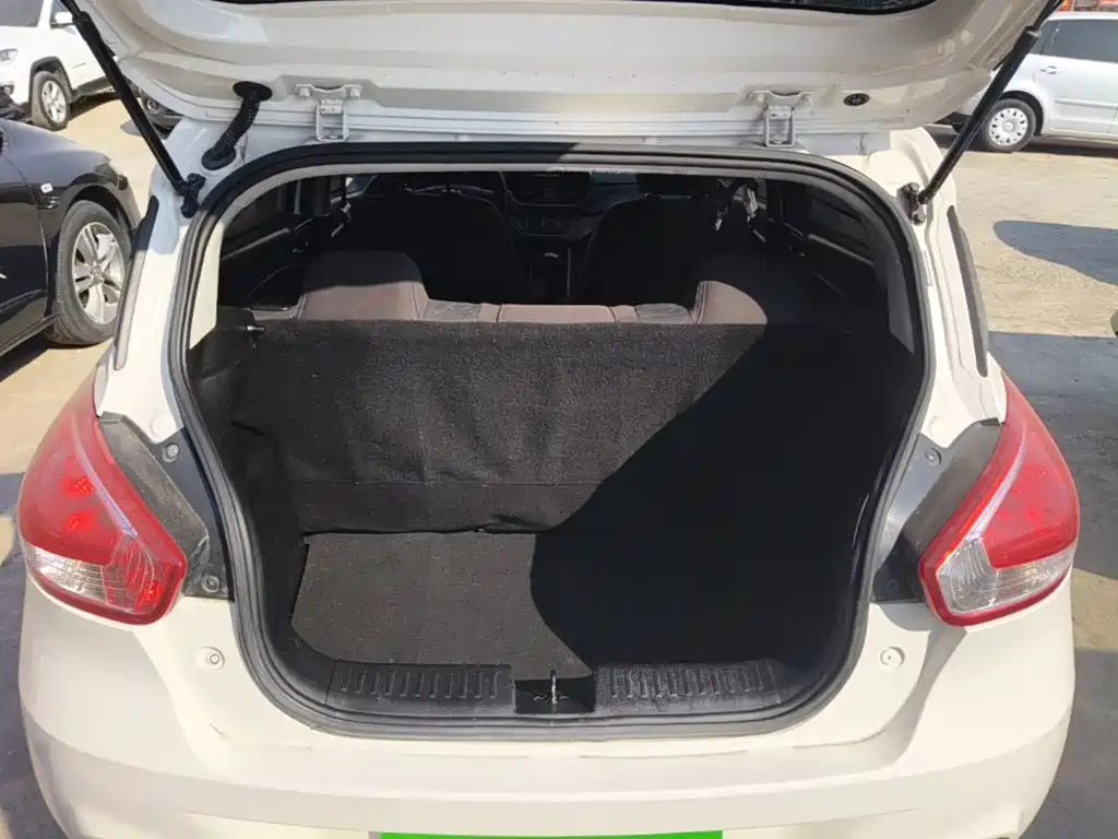 Baojun 310 — миниатюра 19