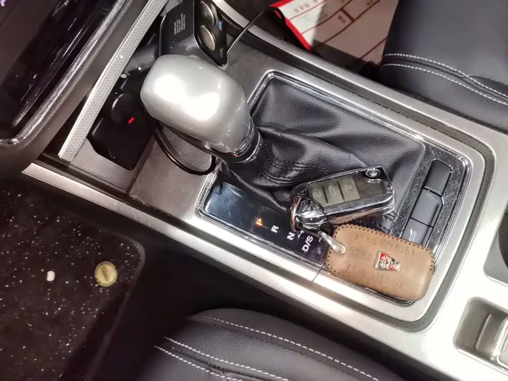 Roewe i6 Classic — миниатюра 14