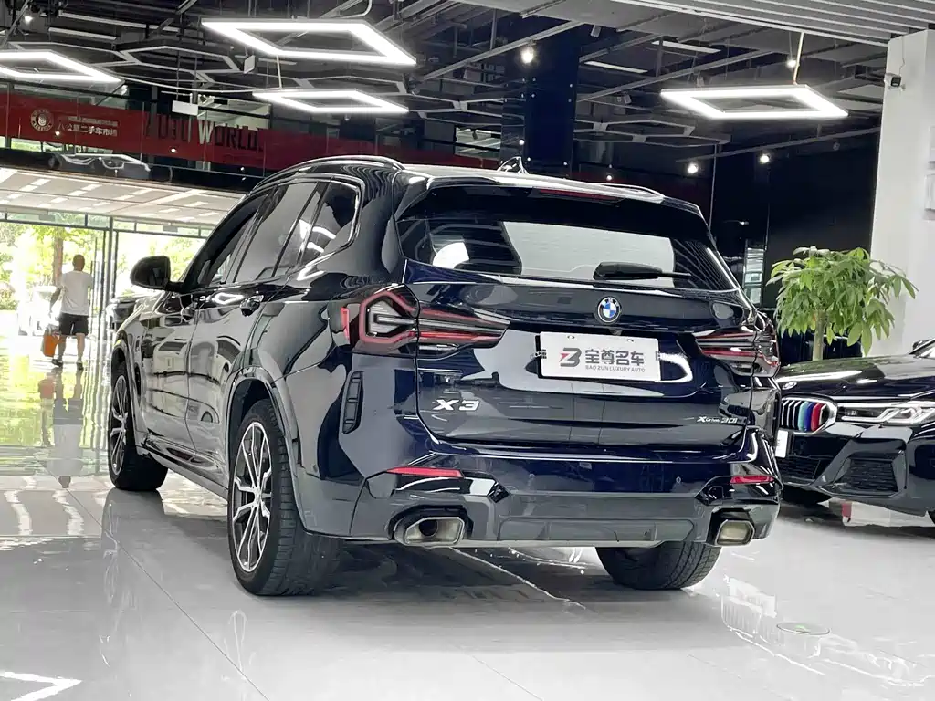 BMW X3 — миниатюра 11