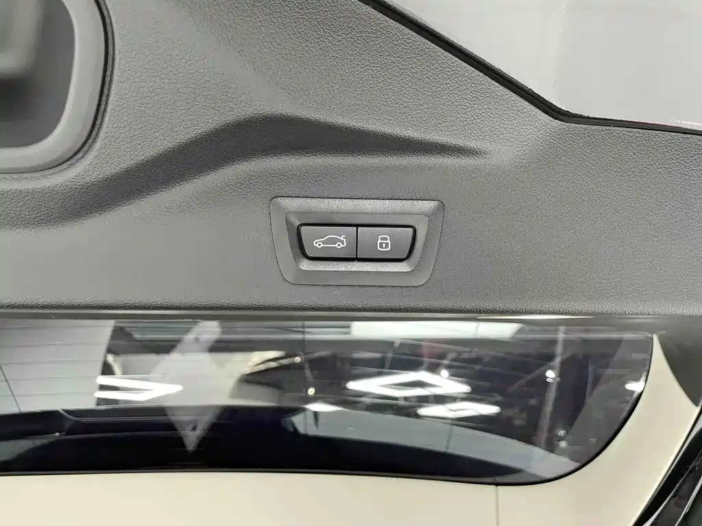 BMW X5 — миниатюра 16