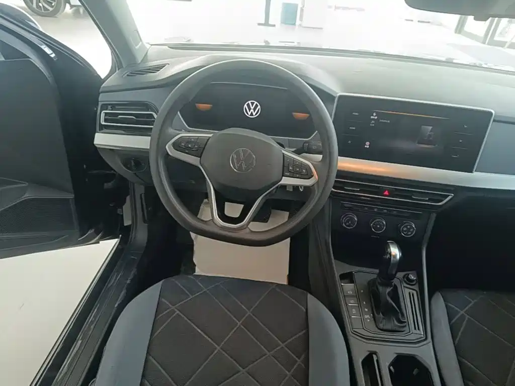 Volkswagen Lavida — миниатюра 11