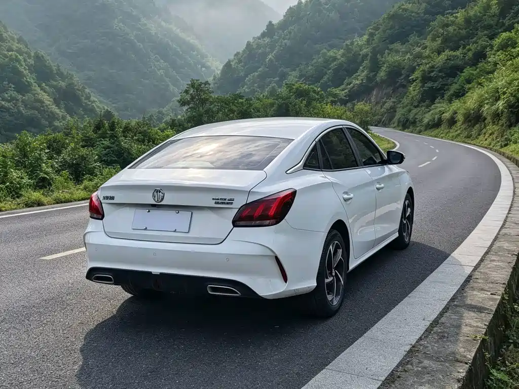 MG MG5 — миниатюра 4