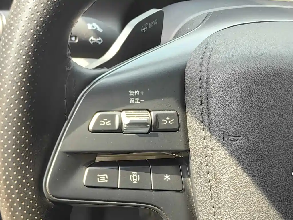 BYD Qin L — миниатюра 11