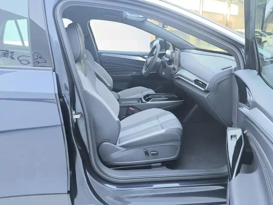 Volkswagen ID.4 Crozz — миниатюра 8