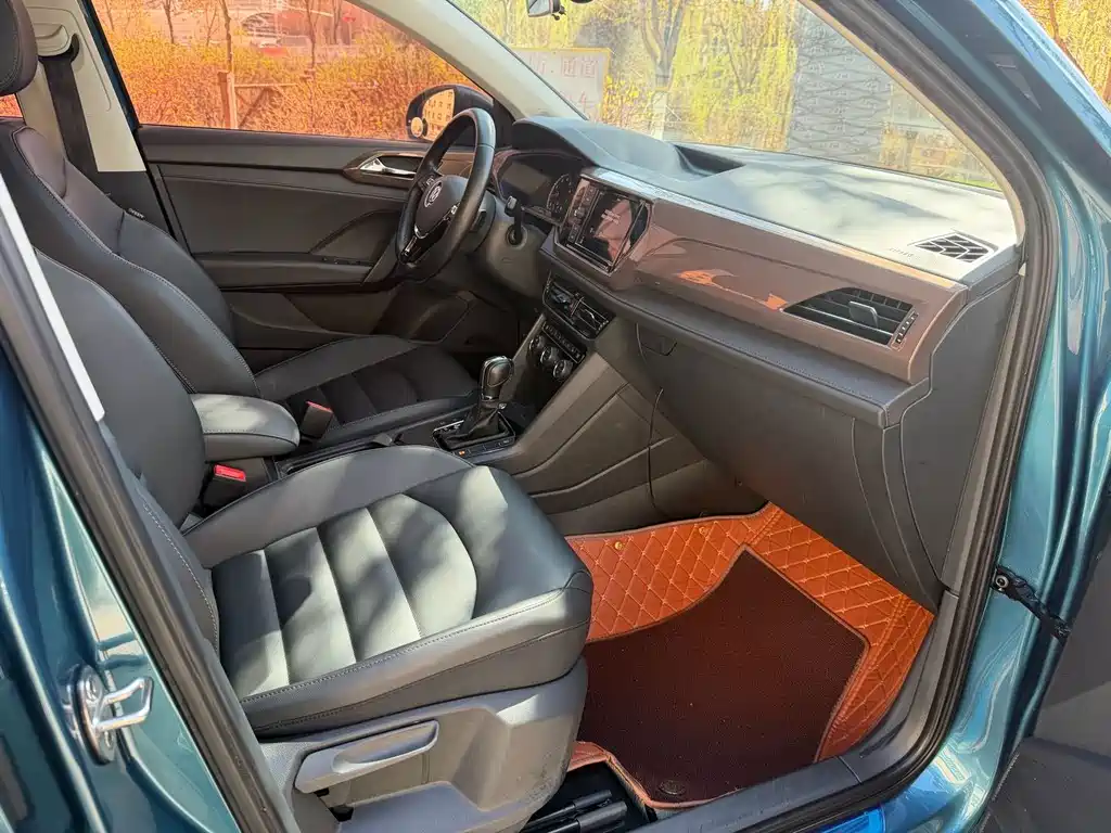 Volkswagen Tharu — миниатюра 6