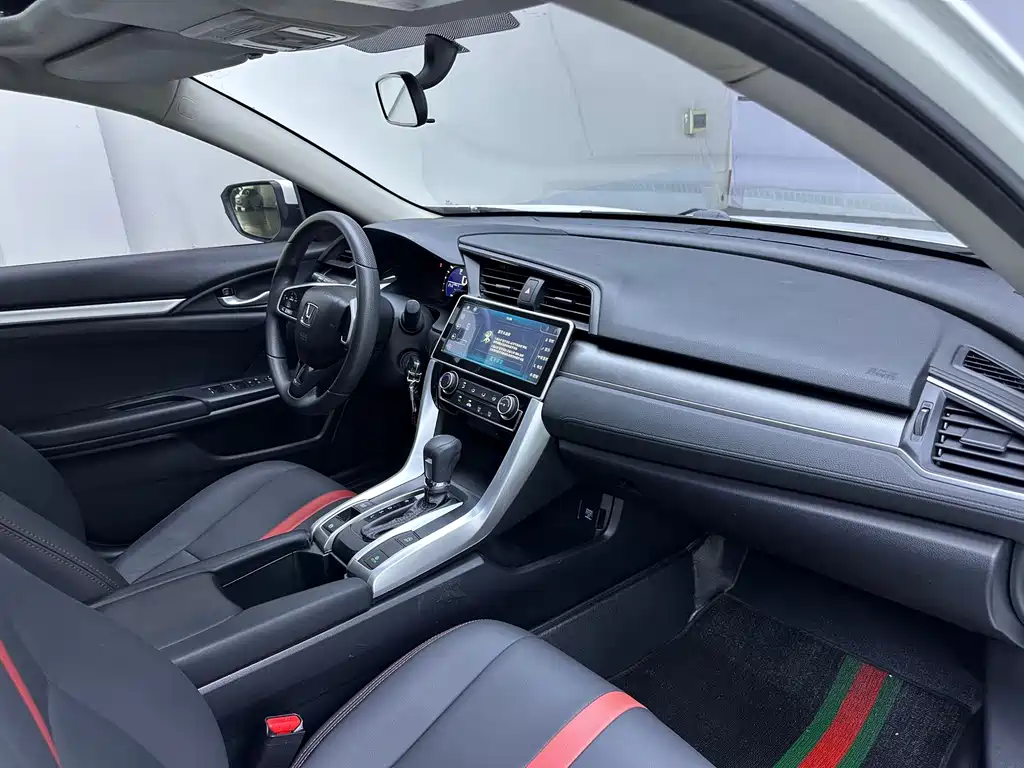 Honda Civic — миниатюра 11