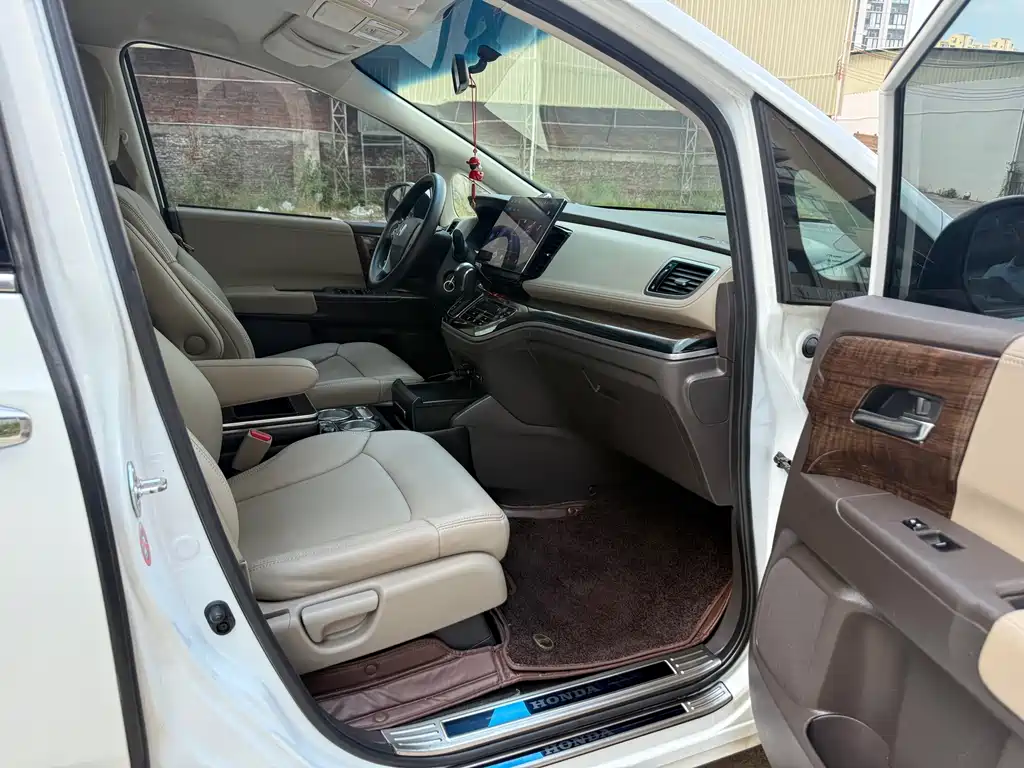 Honda Odyssey — миниатюра 16