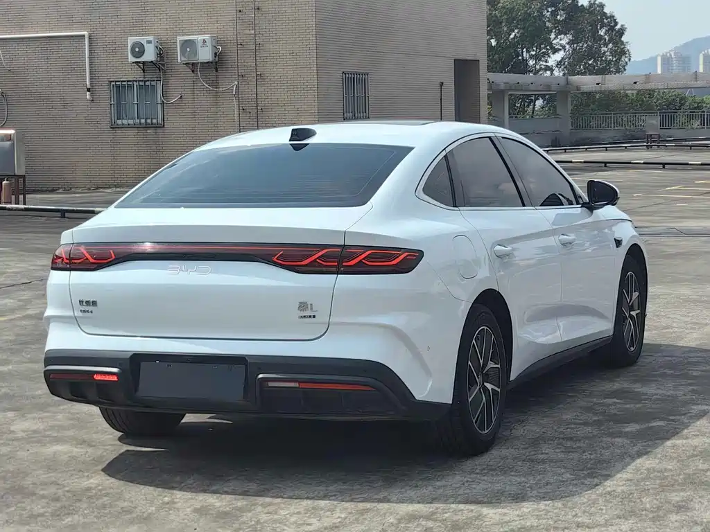 BYD Qin L — миниатюра 7