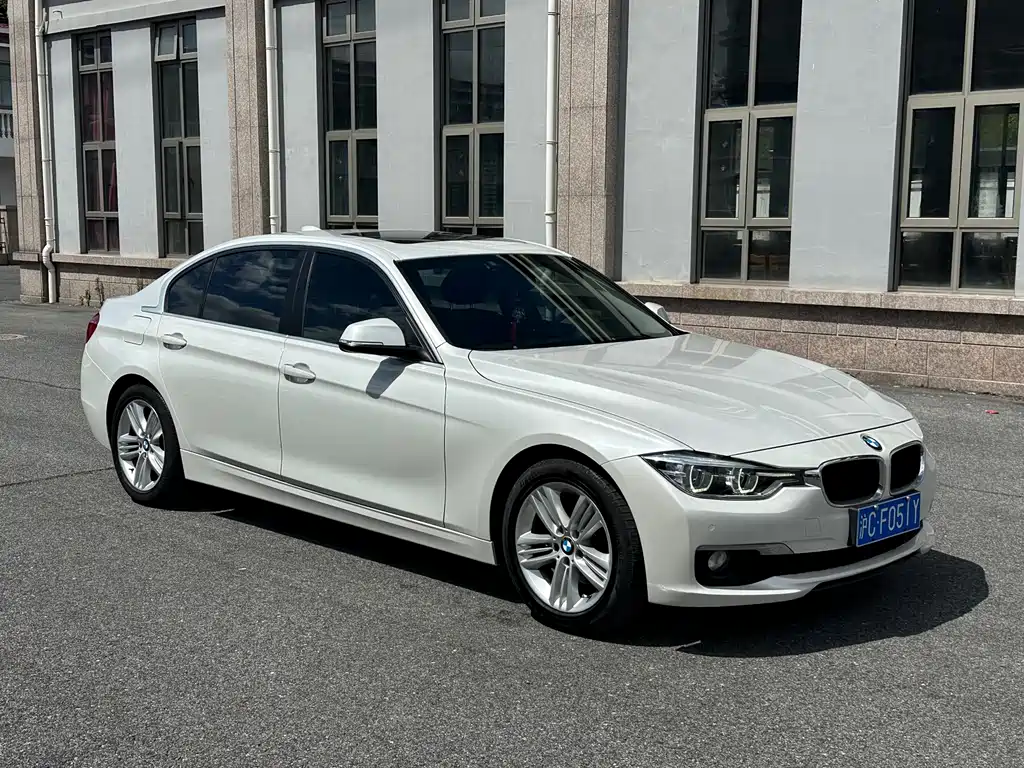 BMW 3 Series — миниатюра 3