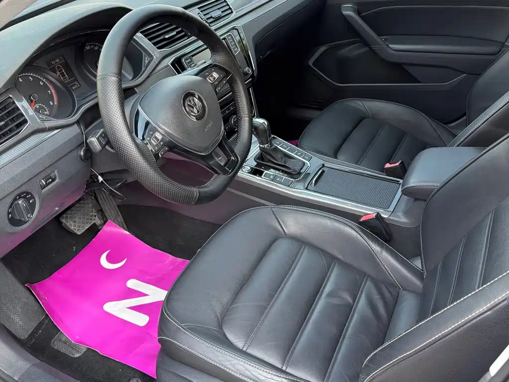 Volkswagen Passat — миниатюра 6
