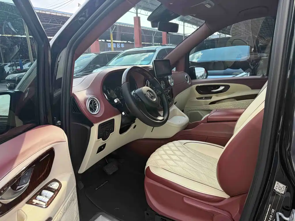 Mercedes-Benz Vito — миниатюра 4
