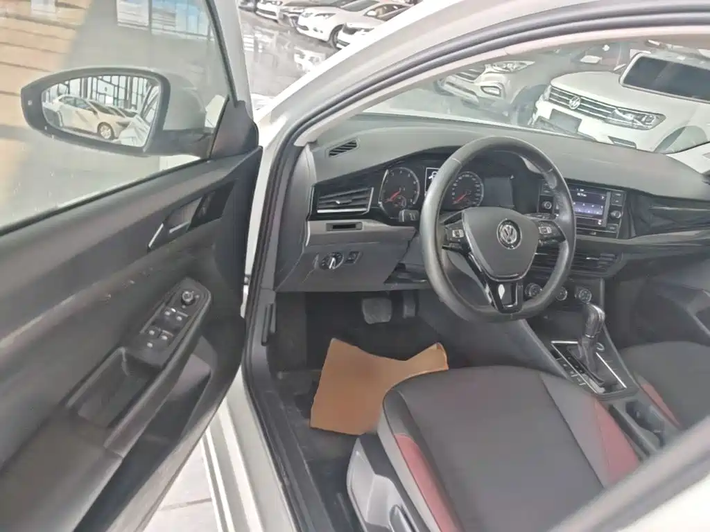 Volkswagen Bora — миниатюра 16