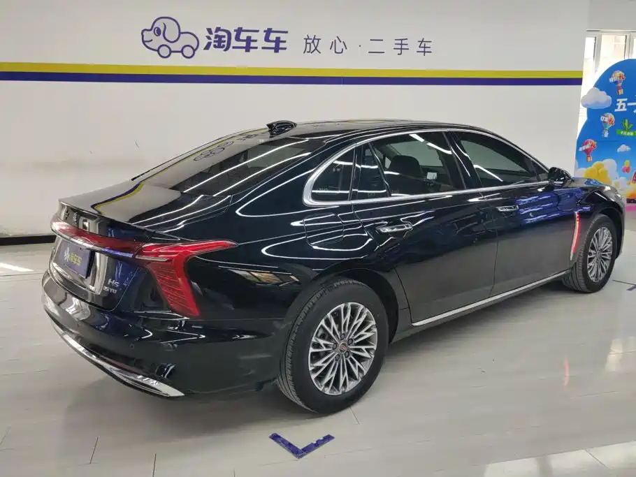 Hongqi Hongqi H5 — миниатюра 3
