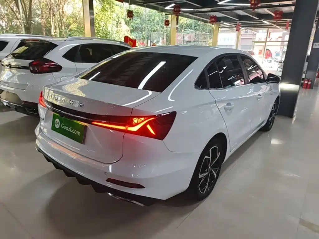 Roewe i5 — миниатюра 7