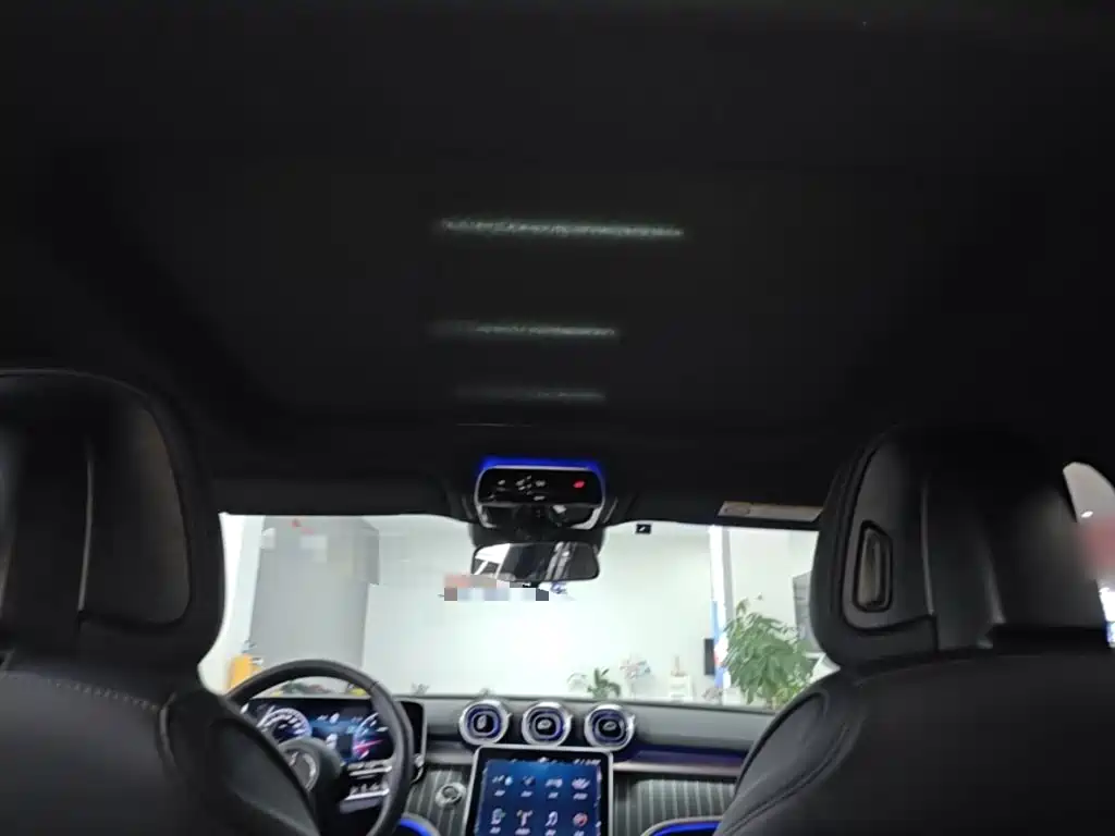 Mercedes-Benz C-Class — миниатюра 18