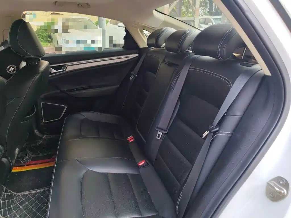 Geely Emgrand GL — миниатюра 18