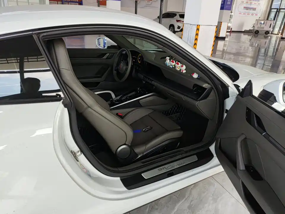 Porsche 911 — миниатюра 6