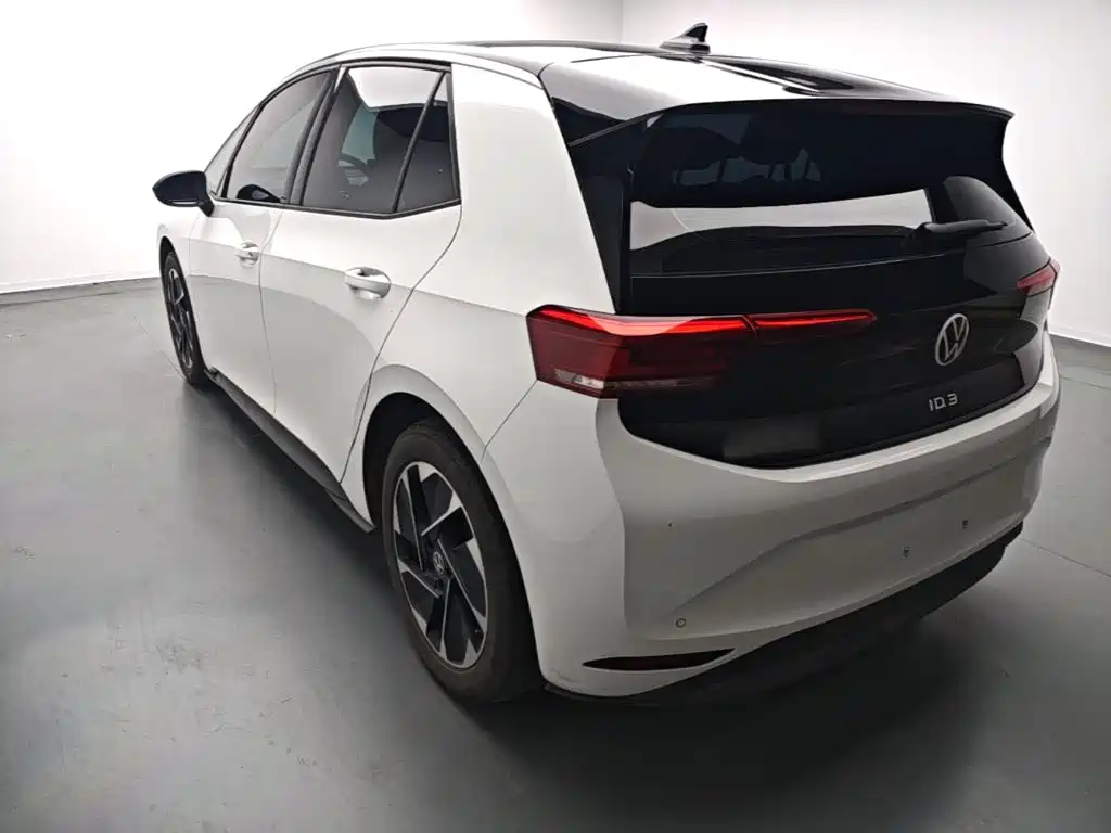 Volkswagen ID.3 — миниатюра 5