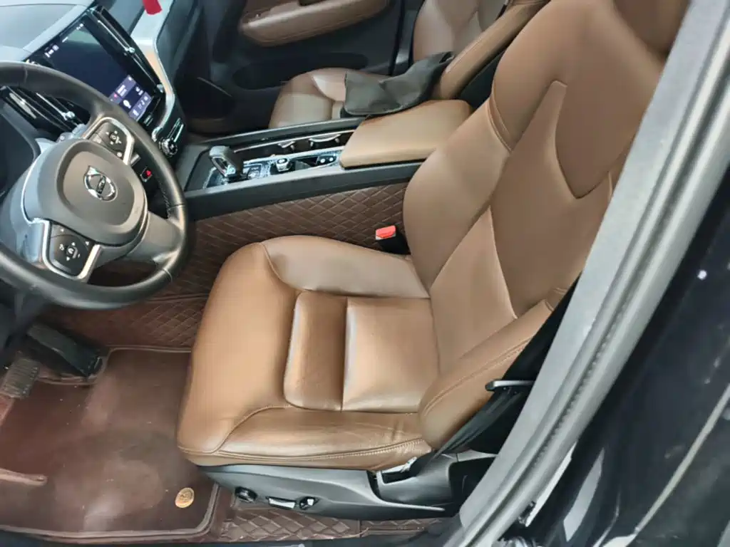Volvo XC60 — миниатюра 15